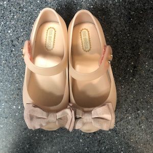 Mini Melissa size 8- Brand new, worn 3 times!